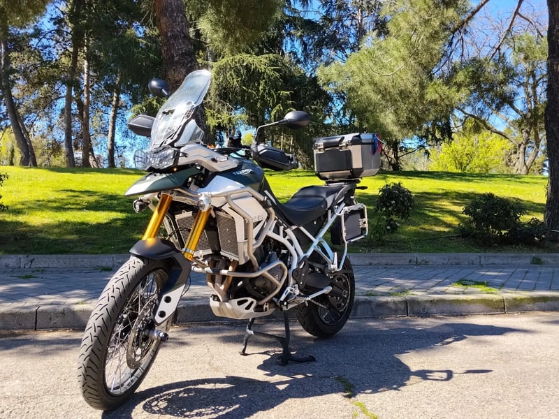 Triumph TIGER 900