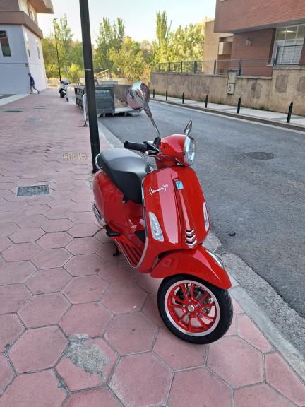 Vespa PRIMAVERA 125