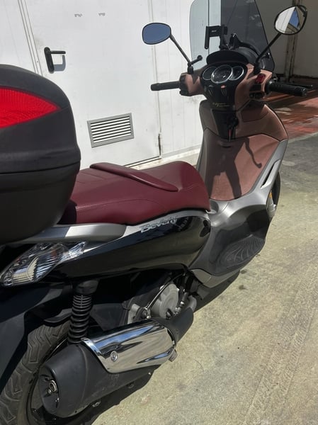 Piaggio-Vespa BEVERLY 350IE SPORT TOURING