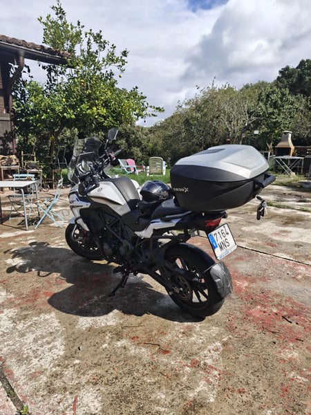 Benelli TRK 502