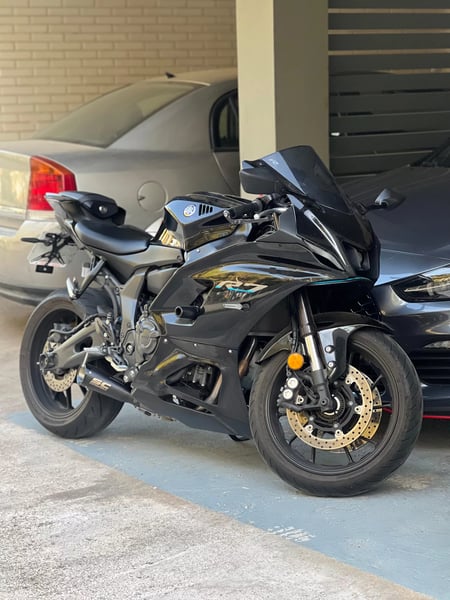 Yamaha R7