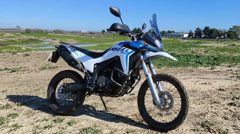VOGE 300 RALLY