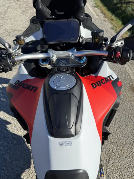 Ducati MULTISTRADA V4 RS