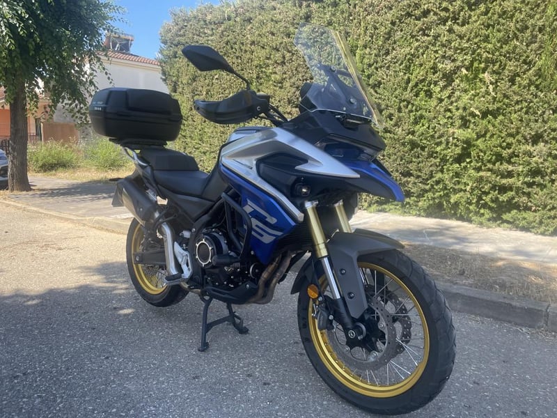 VOGE 500 DSX