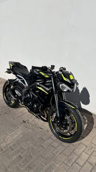 Triumph STREET TRIPLE 765 RS ABS