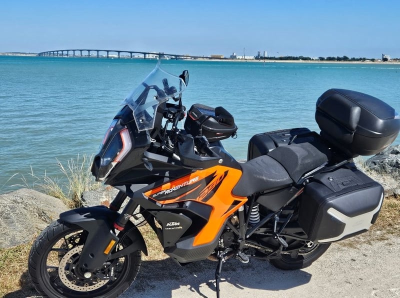 KTM 1290 SUPER ADVENTURE S ABS