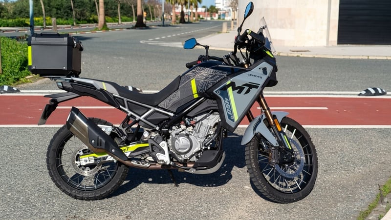 CF MOTO 450 MT
