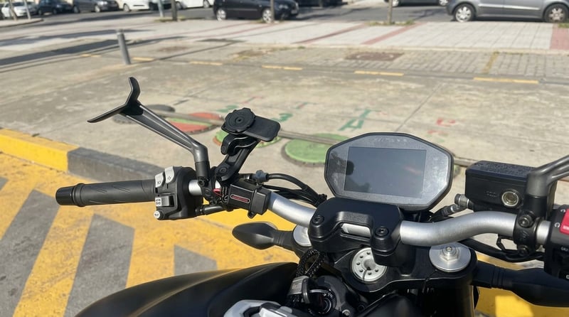 Ducati MONSTER 821 DARK ABS 