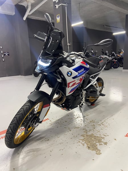 BMW F900GS