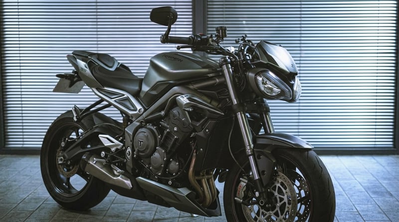 Triumph STREET TRIPLE 765 RS ABS
