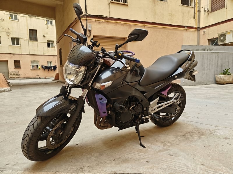 Suzuki GSX R 600