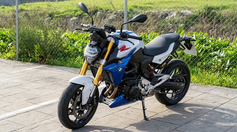 BMW F 900 R