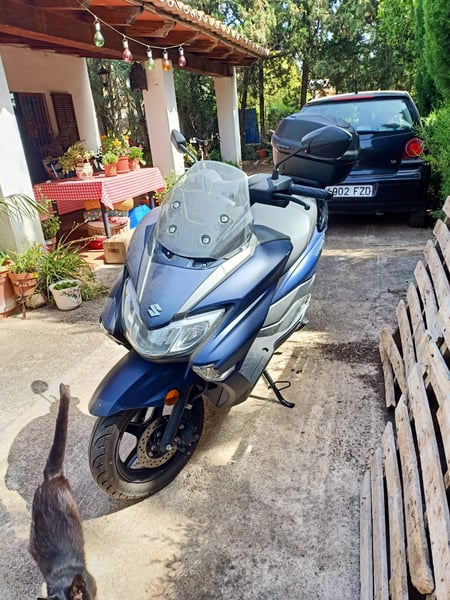 Suzuki BURGMAN 125 EXECUTIVE
