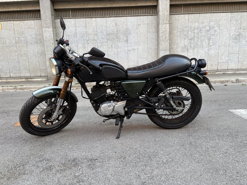 Hanway RAW 125 CAFE RACER 
