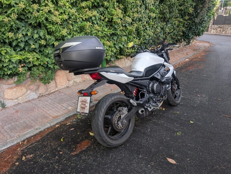 Yamaha XJ6 N