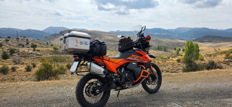 KTM 890 ADVENTURE