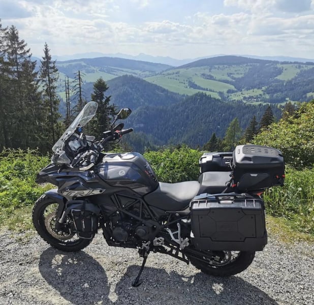 Benelli TRK 502 X