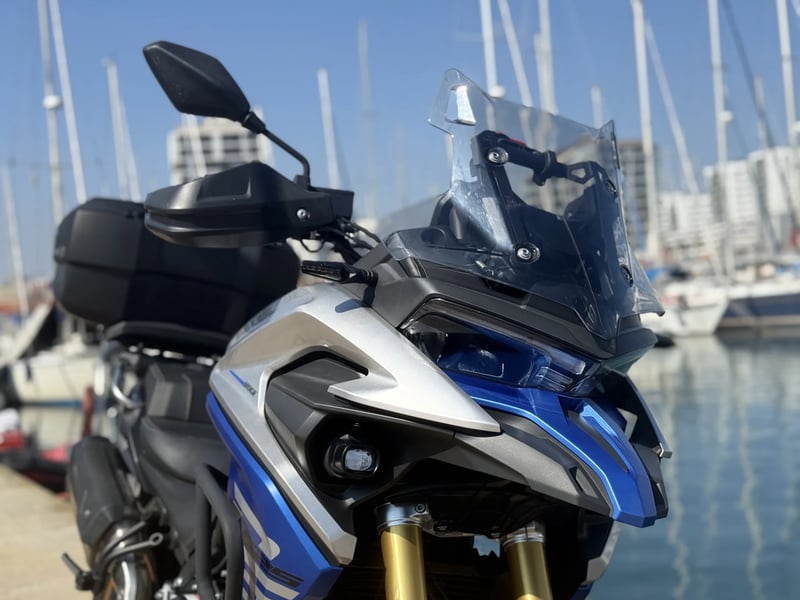VOGE 500 DSX