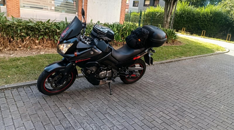 Suzuki V-STROM 650 ABS