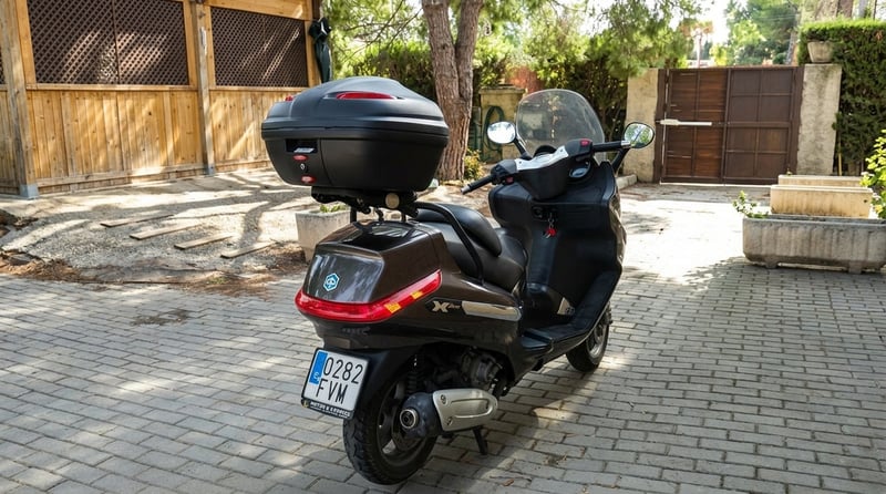 Piaggio-Vespa XEVO 250