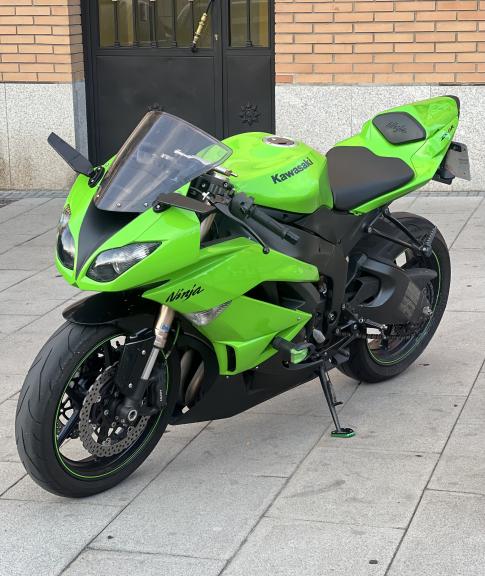 Kawasaki ZX 6 R NINJA