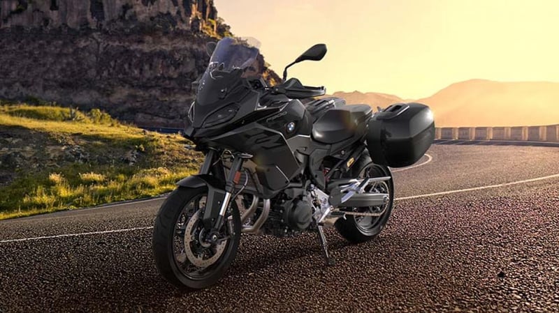 BMW F 900 XR