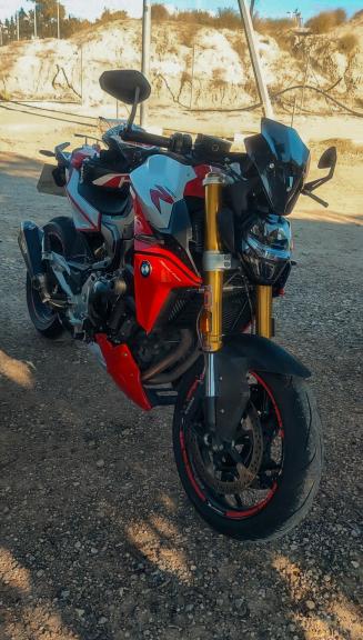 BMW F 900 R