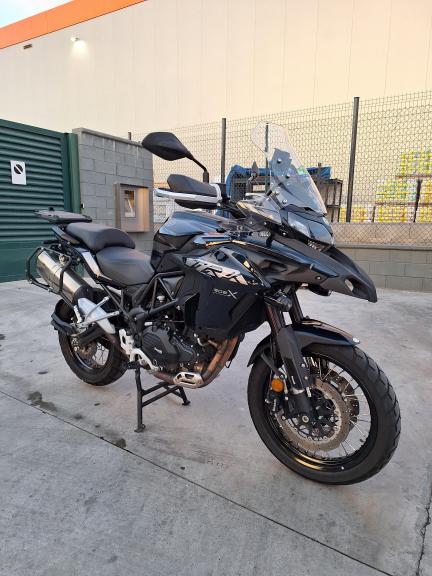 Benelli TRK 502 X