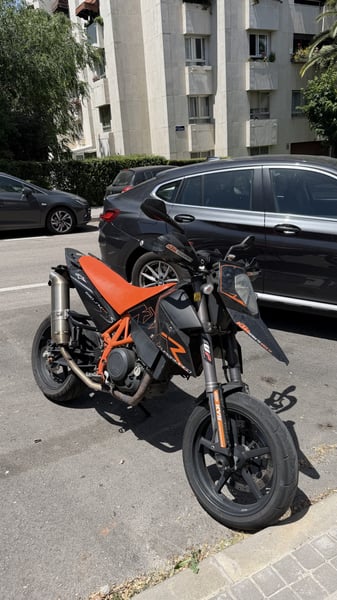 KTM LC4 690 SMC SUPERMOTO R