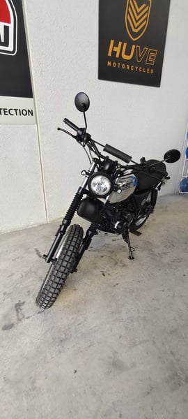Brixton BX 125 