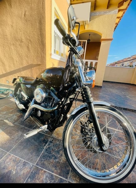 Harley Davidson SPORTSTER 883 R