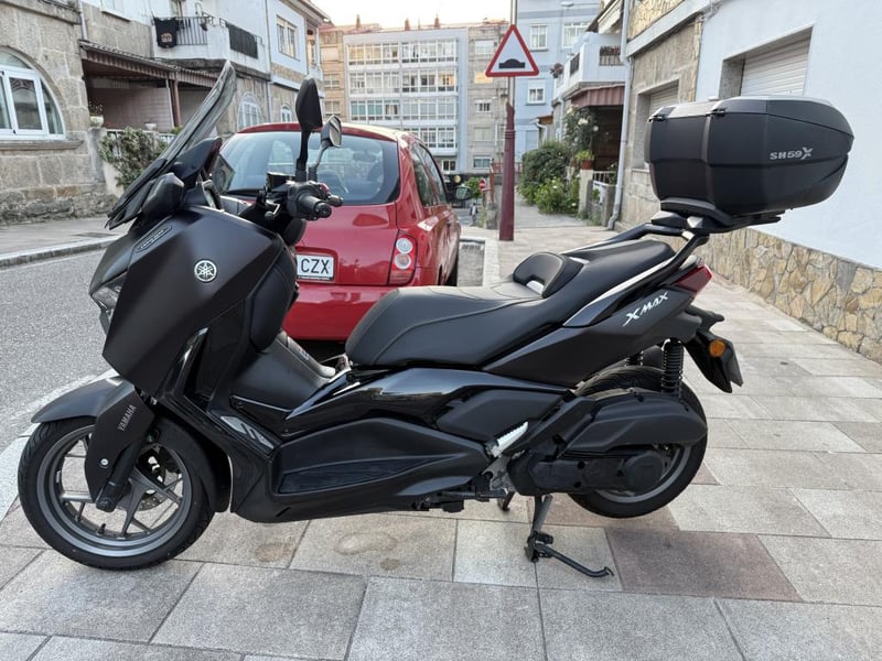 Yamaha X-MAX 125
