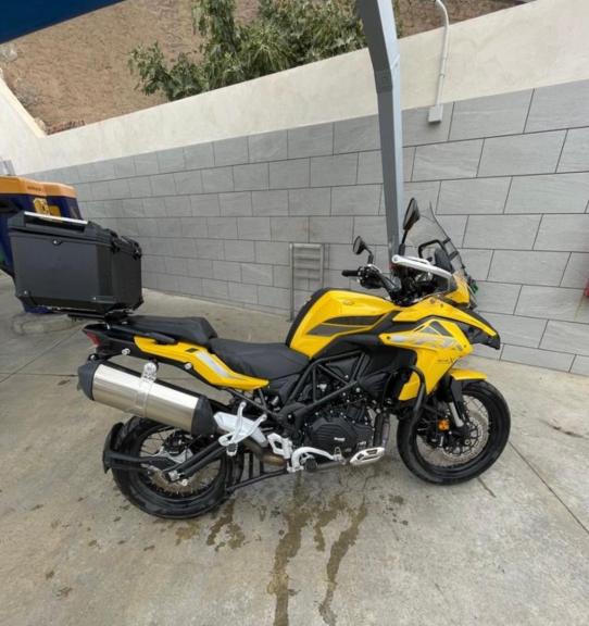 Benelli TRK 502 X
