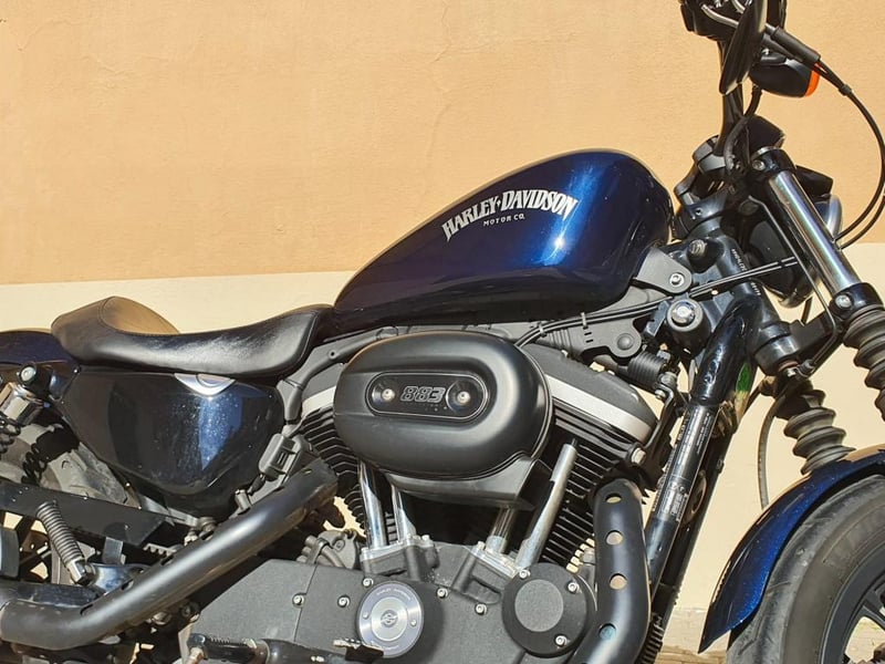 Harley Davidson SPORTSTER XL 883 N IRON 8