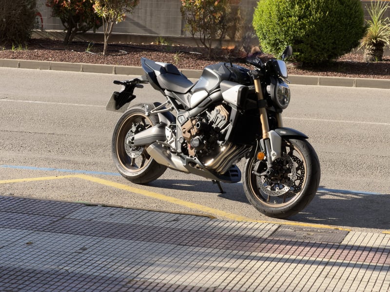 Honda CB 650 R
