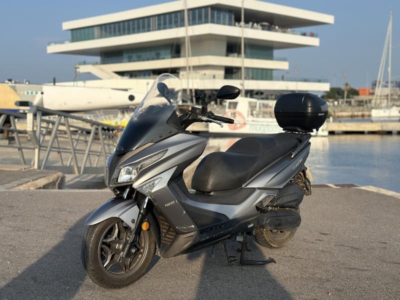 Kymco GRAND DINK 125 ABS