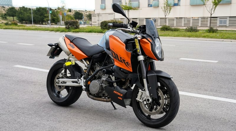 KTM 990 DUKE