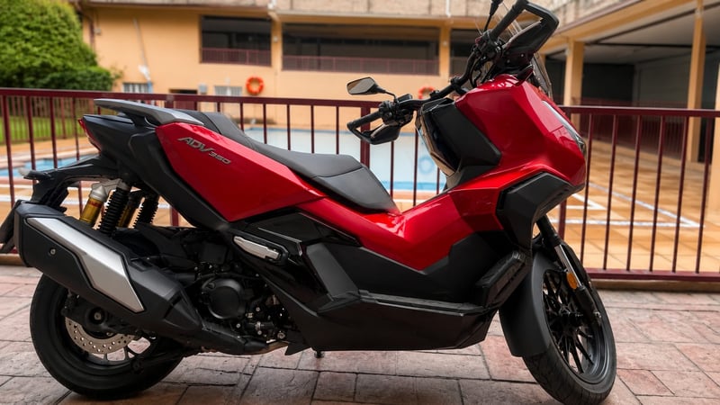 Honda ADV 350