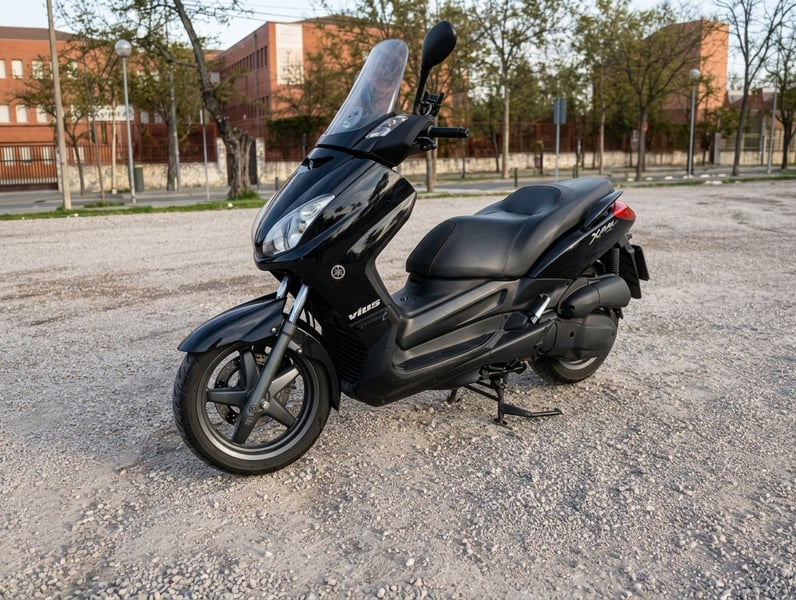 Yamaha X-MAX 125