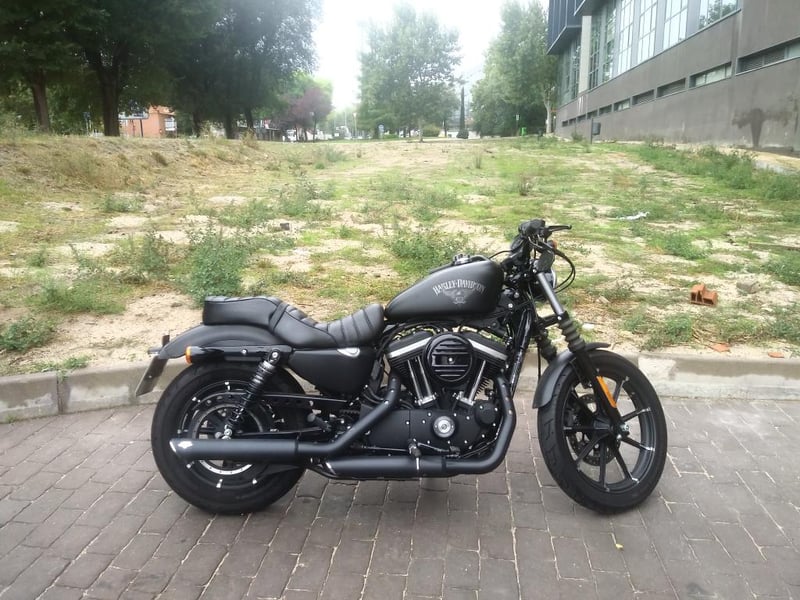 Harley Davidson SPORTSTER XL 883 N IRON A