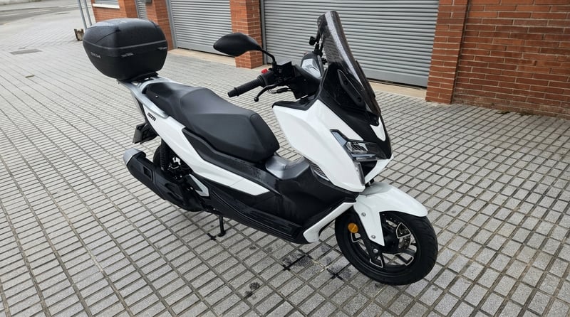 VOGE SR1 125