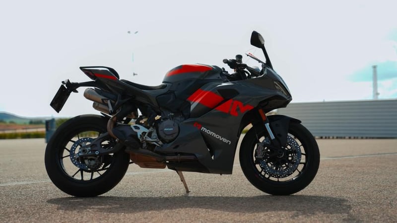 Ducati PANIGALE V2