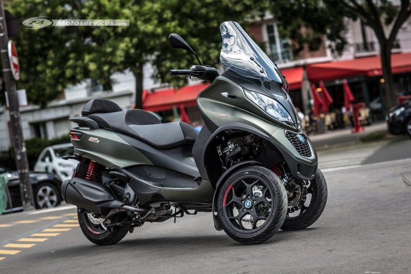 Piaggio MP3 400