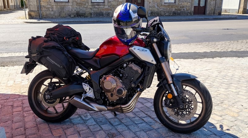 Honda CB 650 R