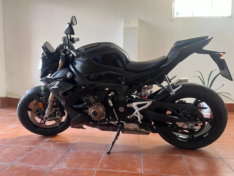 BMW S 1000 R 