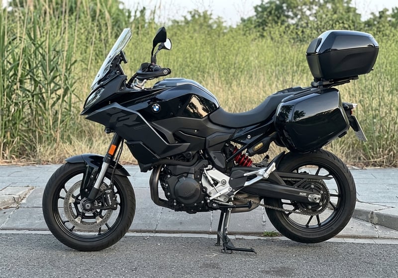 BMW F 900 XR