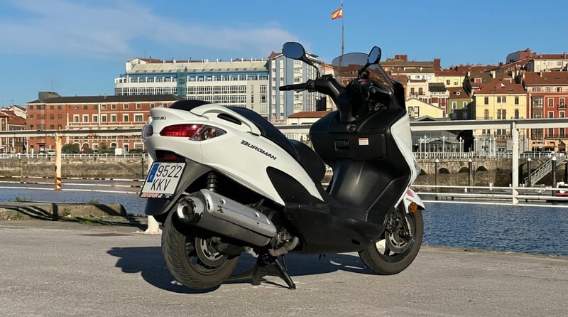 Suzuki BURGMAN 125 ABS