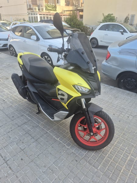 Aprilia SR GT 125