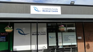 Image of Goldfields Family Medical Centre entrance with the Lifelong symbol in a window.