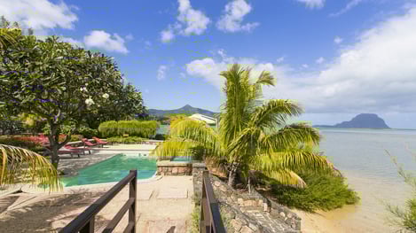 Our luxury villas in Black River